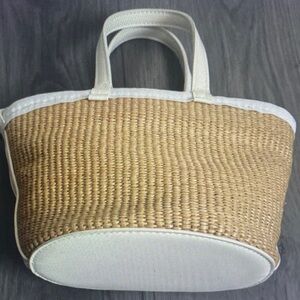 Elegant Tan and White Woven Tote Bag